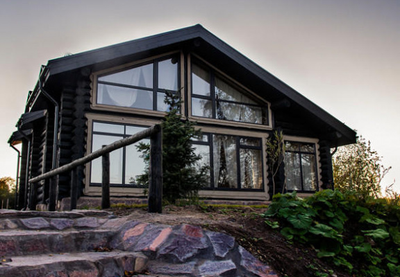 Коттедж «Берлога» Коттедж «Берлога»